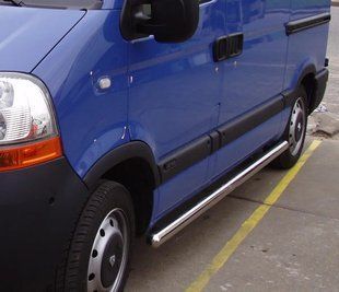 Пороги бічні труба Renault Master (98-21) D60 без накладок короткая база 1647690882 фото