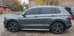 Бічний захист пороги майданчик Volkswagen Tiguan 2015+ кенгурятник захист задня дуги пороги 0236 фото