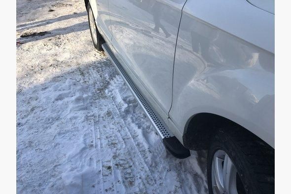 Бічний захист пороги профільні Jeep Grand Cherokee 2005-2010 кенгурятник захист бампера дуги пороги 0981 фото