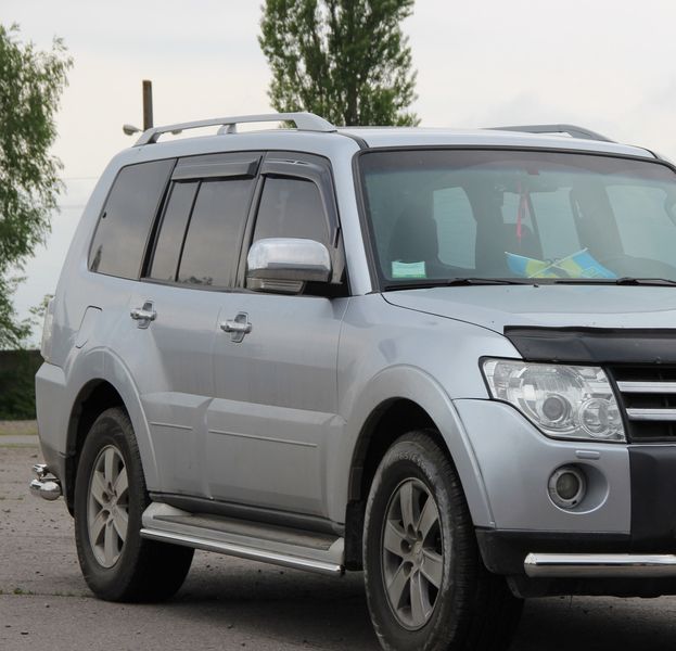 Бічний захист пороги труби Mitsubishi Pajero Wagon IV 2006+ Кенгурятник дуги пороги 0574 фото