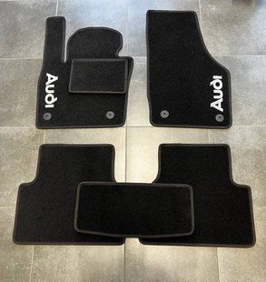 Ворсові килимки в салон для Audi /Ауді Q3 2011-2019 2711792285 фото